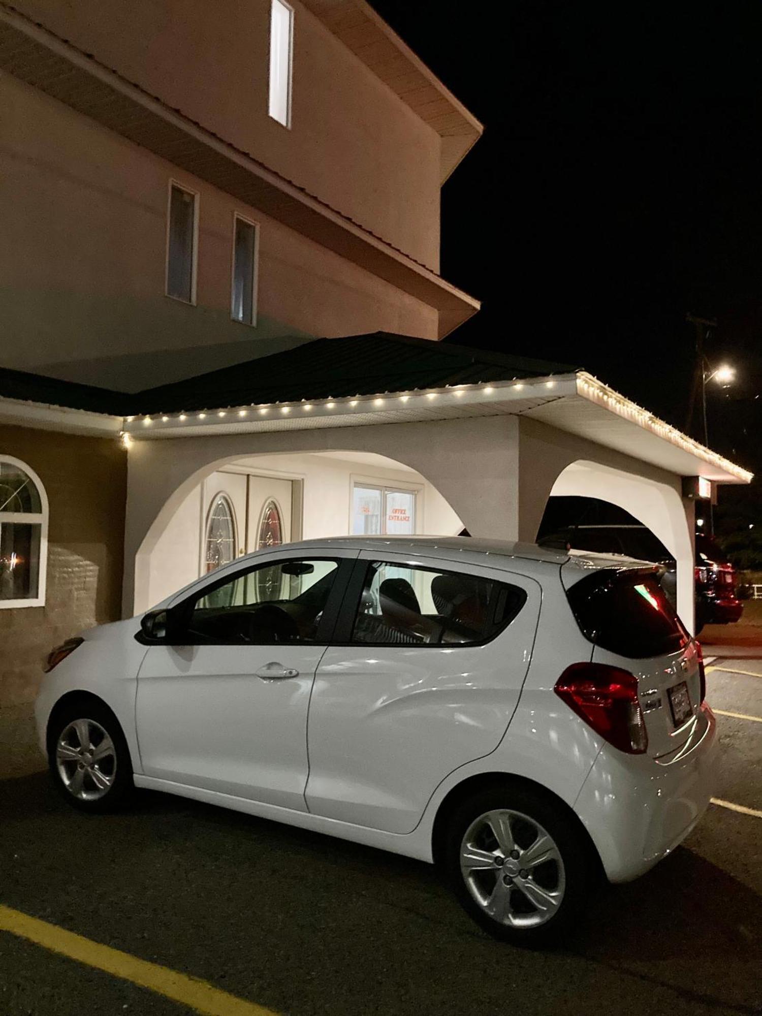 גרנד פורקס Motel 99 מראה חיצוני תמונה